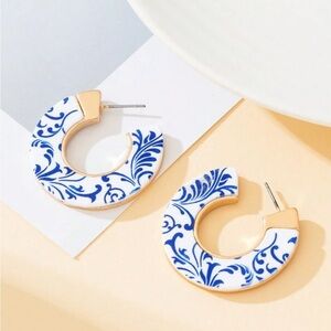 SHEIN European/American Fashion Blue-and-White Porcelain Printed Metal Earrings